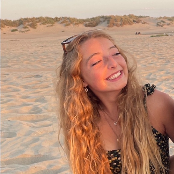 Meet your Posher, Sam - Picture 1 of 1